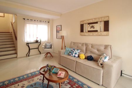 Casa à venda com 180m², 3 quartos e 3 vagasSala