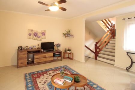 Casa à venda com 180m², 3 quartos e 3 vagasSala