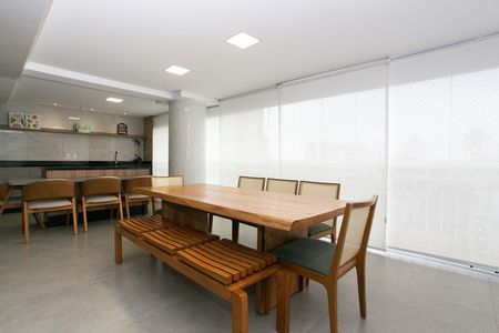 Apartamento à venda com 171m², 4 quartos e 3 vagasVaranda gourmet