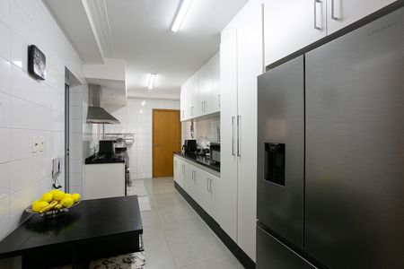 Apartamento à venda com 171m², 4 quartos e 3 vagasCozinha