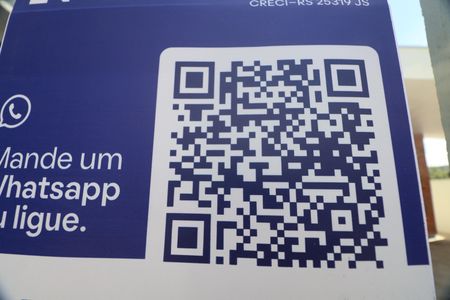 Casa à venda com 131m², 3 quartos e 2 vagasPlaca