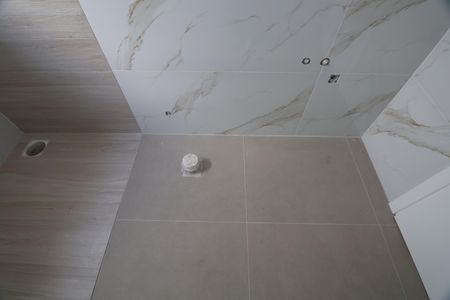 Casa à venda com 131m², 3 quartos e 2 vagasBanheiro suíte