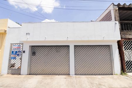 Casa para alugar com 92m², 3 quartos e 2 vagasFachada 
