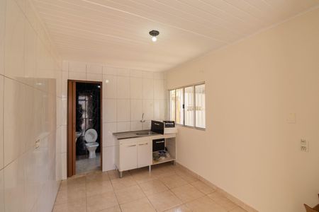 Casa para alugar com 92m², 3 quartos e 2 vagasCozinha