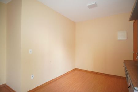 Sala de apartamento para alugar com 1 quarto, 44m² em Rubem Berta, Porto Alegre