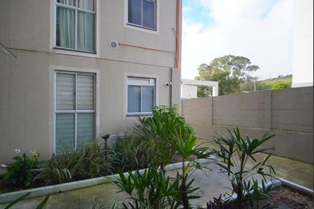 Sala - Vista de apartamento para alugar com 1 quarto, 44m² em Rubem Berta, Porto Alegre