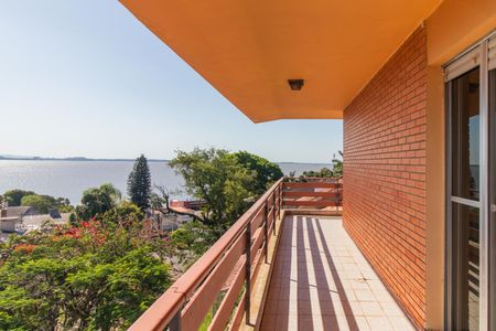 Casa à venda com 401m², 3 quartos e 2 vagasVaranda