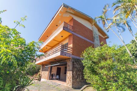 Casa à venda com 401m², 3 quartos e 2 vagasFachada