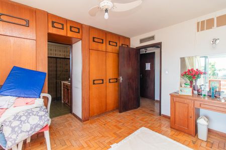 Casa à venda com 401m², 3 quartos e 2 vagasQuarto 1
