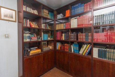 Casa à venda com 401m², 3 quartos e 2 vagasEscritório