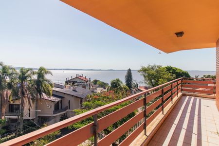 Casa à venda com 401m², 3 quartos e 2 vagasVaranda