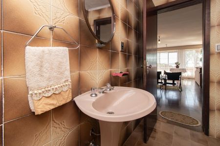 Casa à venda com 401m², 3 quartos e 2 vagasLavabo