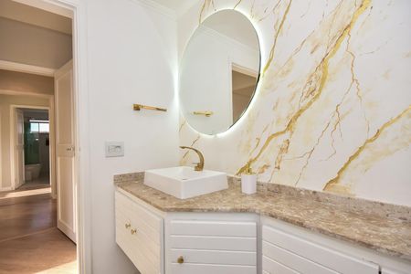 Apartamento à venda com 200m², 4 quartos e 3 vagasBanheiro Suíte 1