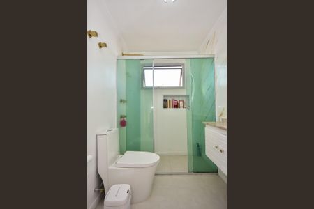 Apartamento à venda com 200m², 4 quartos e 3 vagasBanheiro Suíte 2