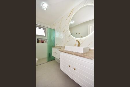 Apartamento à venda com 200m², 4 quartos e 3 vagasBanheiro Suíte 2