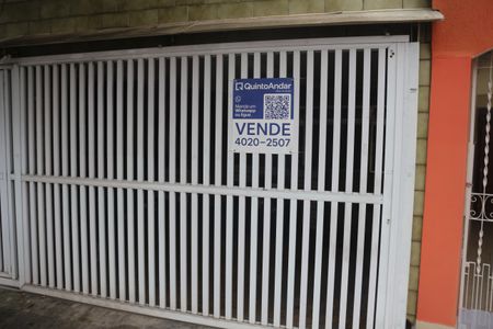 Casa à venda com 170m², 3 quartos e 2 vagasPlaquinha