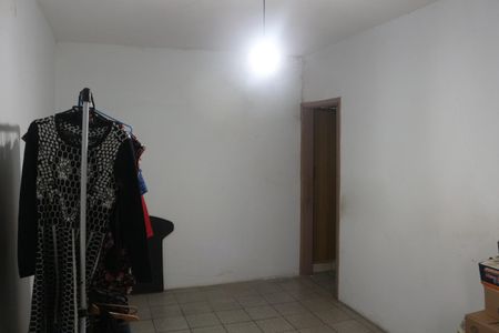 Casa à venda com 170m², 3 quartos e 2 vagasQuarto 3