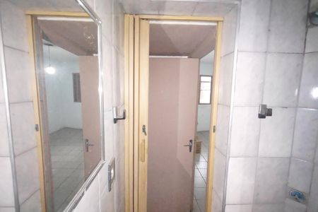 Casa à venda com 170m², 3 quartos e 2 vagasBanheiro 3