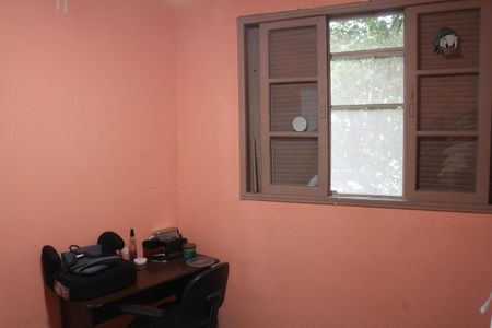 Casa à venda com 170m², 3 quartos e 2 vagasQuarto 2