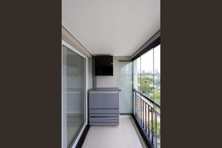 Apartamento para alugar com 50m², 1 quarto e 1 vagaVaranda