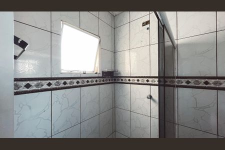 Casa à venda com 240m², 3 quartos e 4 vagasBanheiro da Suíte