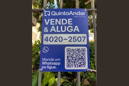 Apartamento à venda com 74m², 3 quartos e 1 vaga Apartamento à venda com 74m², 3 quartos e 1 vagaPlaca