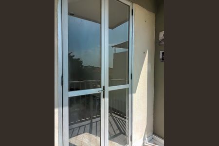 Apartamento à venda com 74m², 3 quartos e 1 vaga Apartamento à venda com 74m², 3 quartos e 1 vagaVaranda da Sala