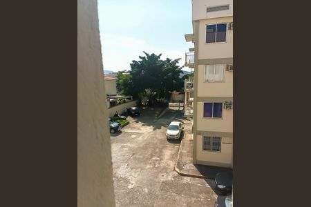 Apartamento à venda com 74m², 3 quartos e 1 vaga Apartamento à venda com 74m², 3 quartos e 1 vagaVista da Área de Serviço