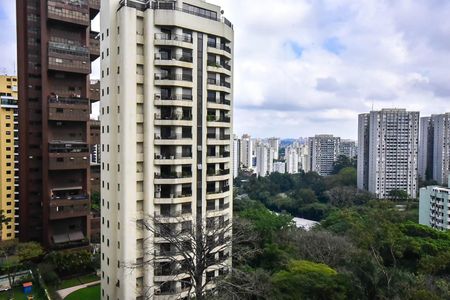 Apartamento à venda com 200m², 4 quartos e 3 vagasVista do Quarto 2