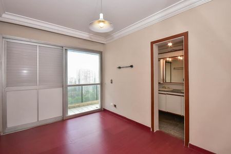 Apartamento à venda com 200m², 4 quartos e 3 vagasSuíte 2