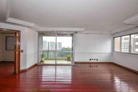 Apartamento à venda com 200m², 4 quartos e 3 vagasSala