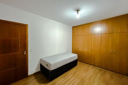 Apartamento para alugar com 70m², 2 quartos e 1 vagaQuarto 2