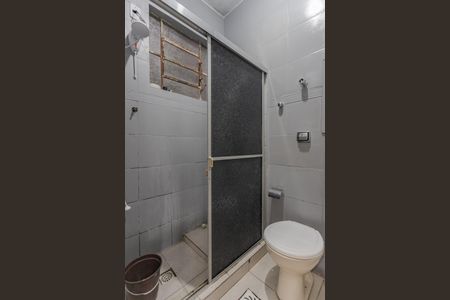 Apartamento à venda com 60m², 2 quartos e sem vaga Apartamento à venda com 60m², 2 quartos e sem vagaBanheiro