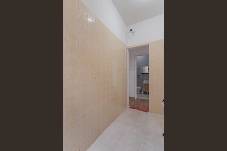 Apartamento à venda com 60m², 2 quartos e sem vaga Apartamento à venda com 60m², 2 quartos e sem vagaCozinha e Área de Serviço