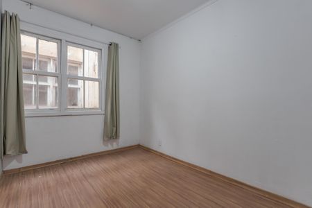 Apartamento à venda com 60m², 2 quartos e sem vaga Apartamento à venda com 60m², 2 quartos e sem vagaSala