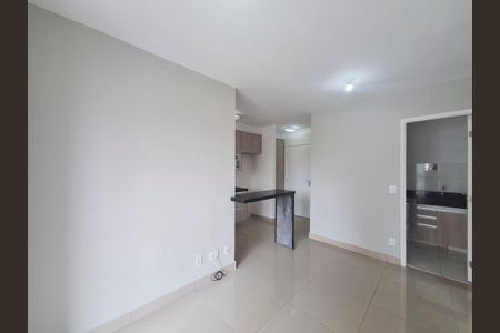 Sala de apartamento à venda com 2 quartos, 42m² em Vila Guaca, São Paulo