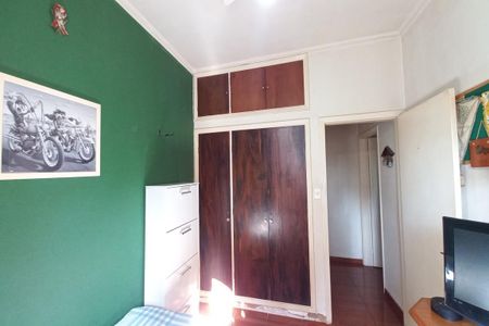 Casa à venda com 230m², 3 quartos e 5 vagas Casa à venda com 230m², 3 quartos e 5 vagasQuarto 2