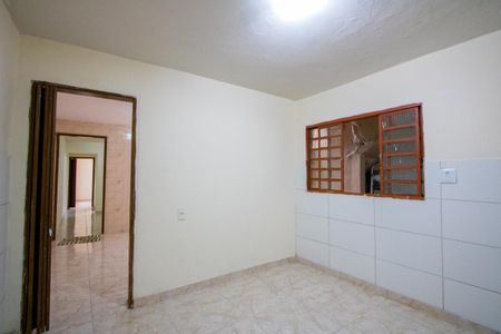 Quarto 1 de casa para alugar com 2 quartos, 60m² em Jardim Marek, Santo André