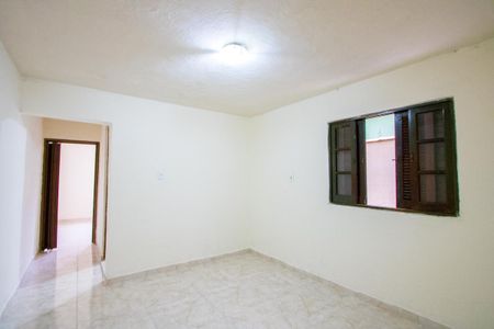 Sala de casa para alugar com 2 quartos, 60m² em Jardim Marek, Santo André