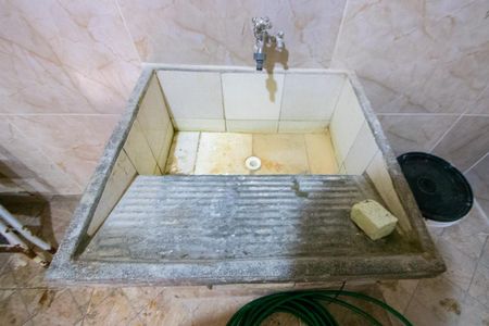 Casa para alugar com 60m², 2 quartos e sem vagaÁrea de serviço