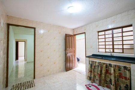 Casa para alugar com 60m², 2 quartos e sem vagaCozinha