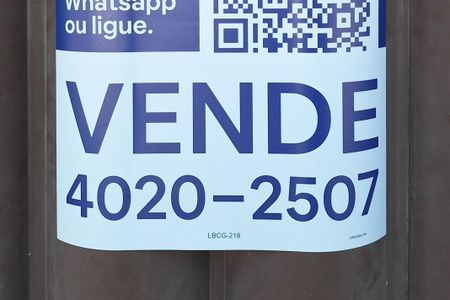Casa à venda com 400m², 7 quartos e 5 vagas Casa à venda com 400m², 7 quartos e 5 vagasplaca