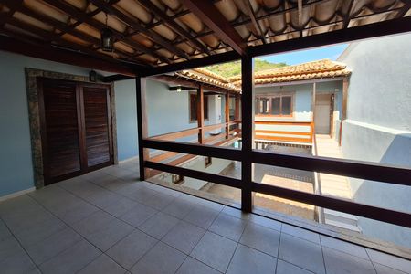 Casa à venda com 400m², 7 quartos e 5 vagas Casa à venda com 400m², 7 quartos e 5 vagasSuíte 4