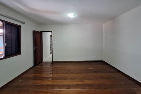 Casa à venda com 400m², 7 quartos e 5 vagas Casa à venda com 400m², 7 quartos e 5 vagasSuíte 3