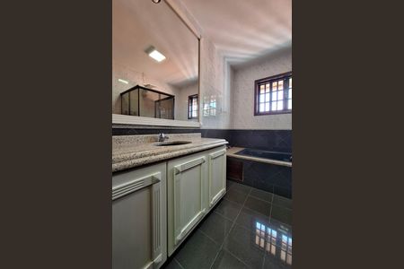 Casa à venda com 400m², 7 quartos e 5 vagas Casa à venda com 400m², 7 quartos e 5 vagasBanheiro da Suíte 3