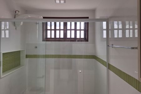 Casa à venda com 400m², 7 quartos e 5 vagas Casa à venda com 400m², 7 quartos e 5 vagasBanheiro da Suíte 2