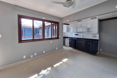 Casa à venda com 400m², 7 quartos e 5 vagas Casa à venda com 400m², 7 quartos e 5 vagasCozinha 2