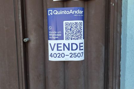 Casa à venda com 400m², 7 quartos e 5 vagas Casa à venda com 400m², 7 quartos e 5 vagasplaca