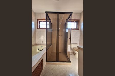 Casa à venda com 400m², 7 quartos e 5 vagas Casa à venda com 400m², 7 quartos e 5 vagasBanheiro da Suíte 4