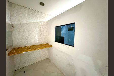 Casa à venda com 176m², 3 quartos e 2 vagas Casa à venda com 176m², 3 quartos e 2 vagasÁrea comum